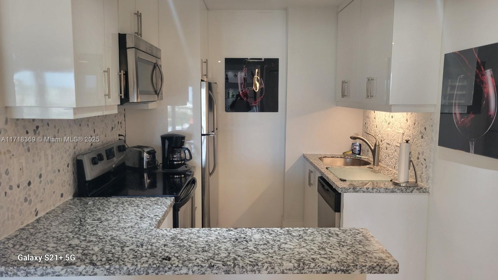 JOCKEY CLUB CONDO - Residential