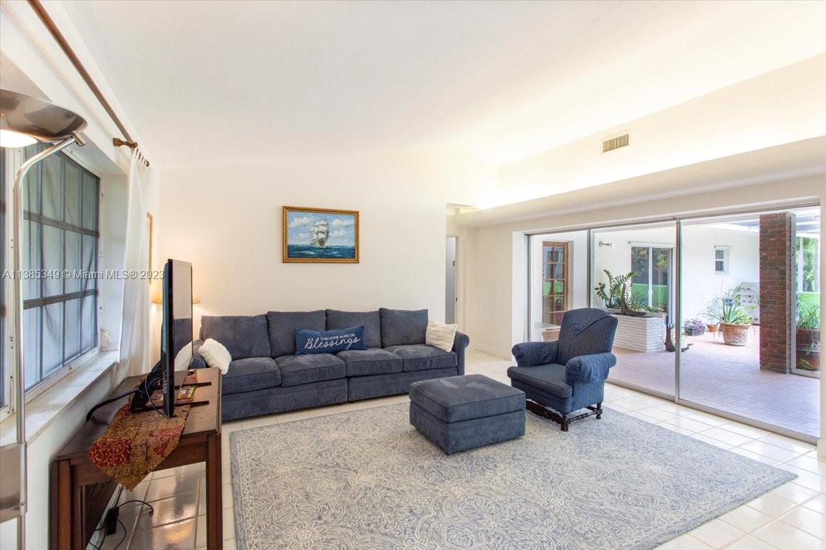 KILLIAN PARK - Residential