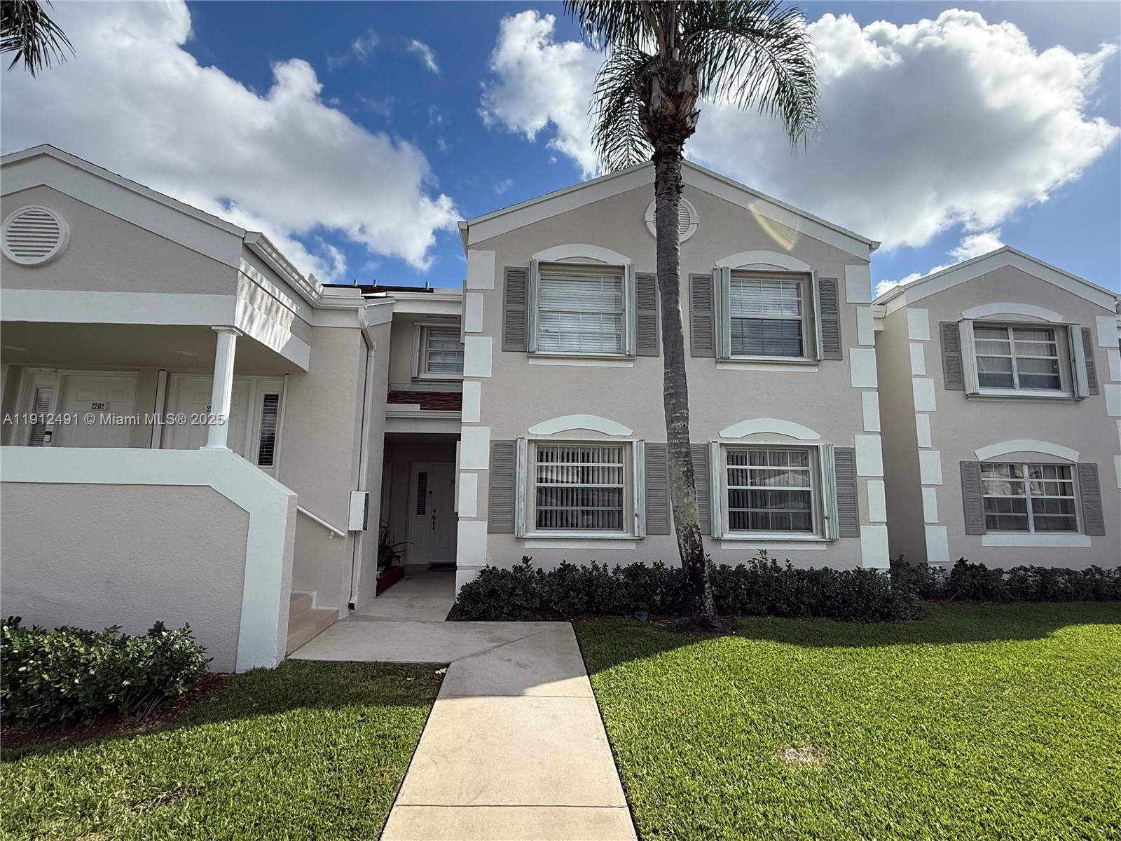 KEYS GATE CONDO NO SEVEN - Residential