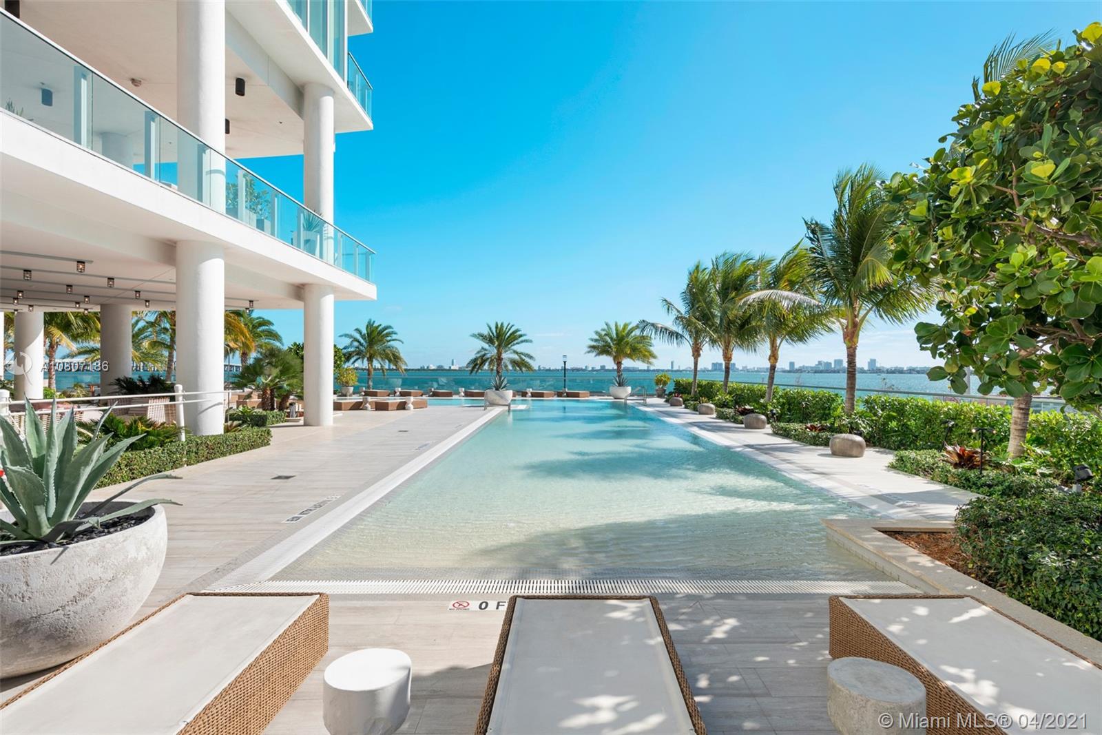 BISCAYNE BEACH CONDO - Residential