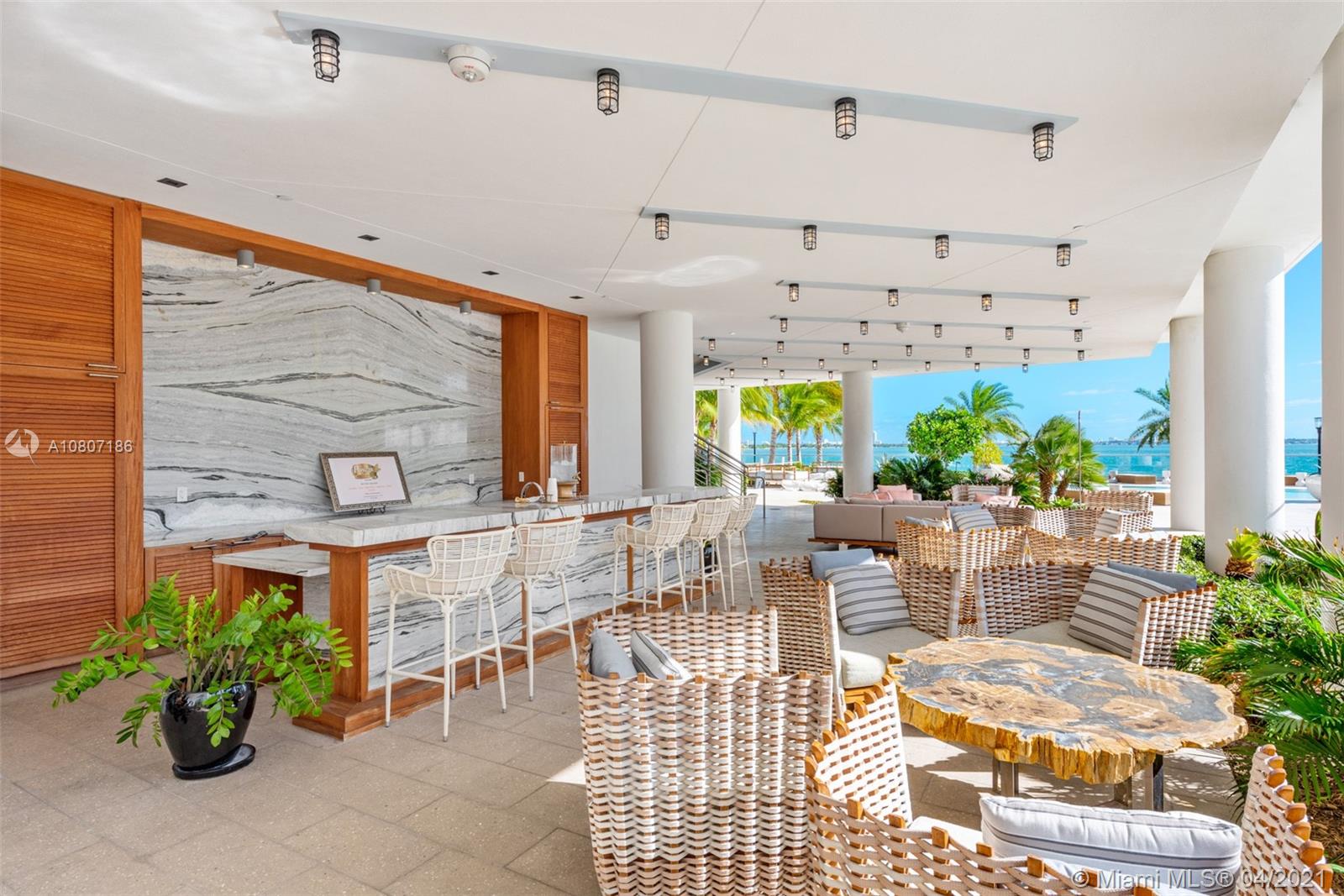 BISCAYNE BEACH CONDO - Residential