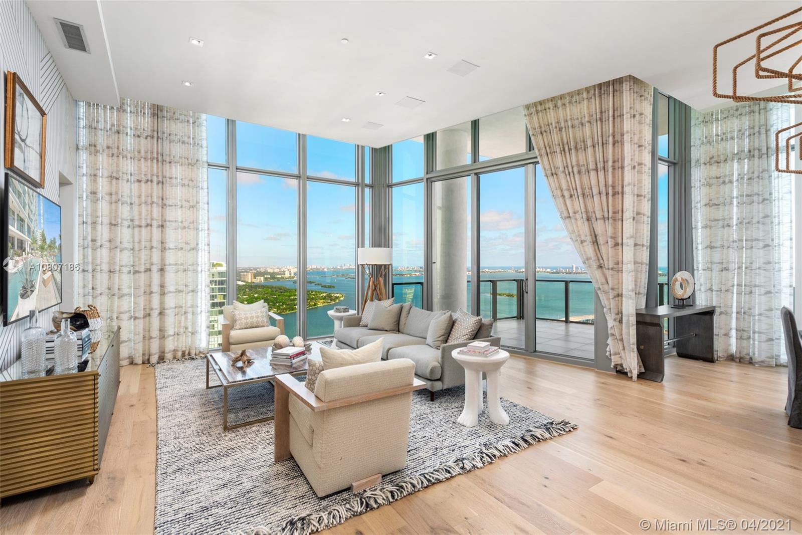 BISCAYNE BEACH CONDO - Residential