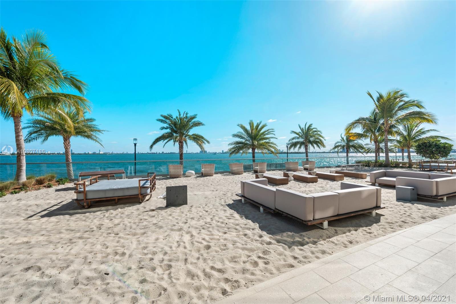 BISCAYNE BEACH CONDO - Residential