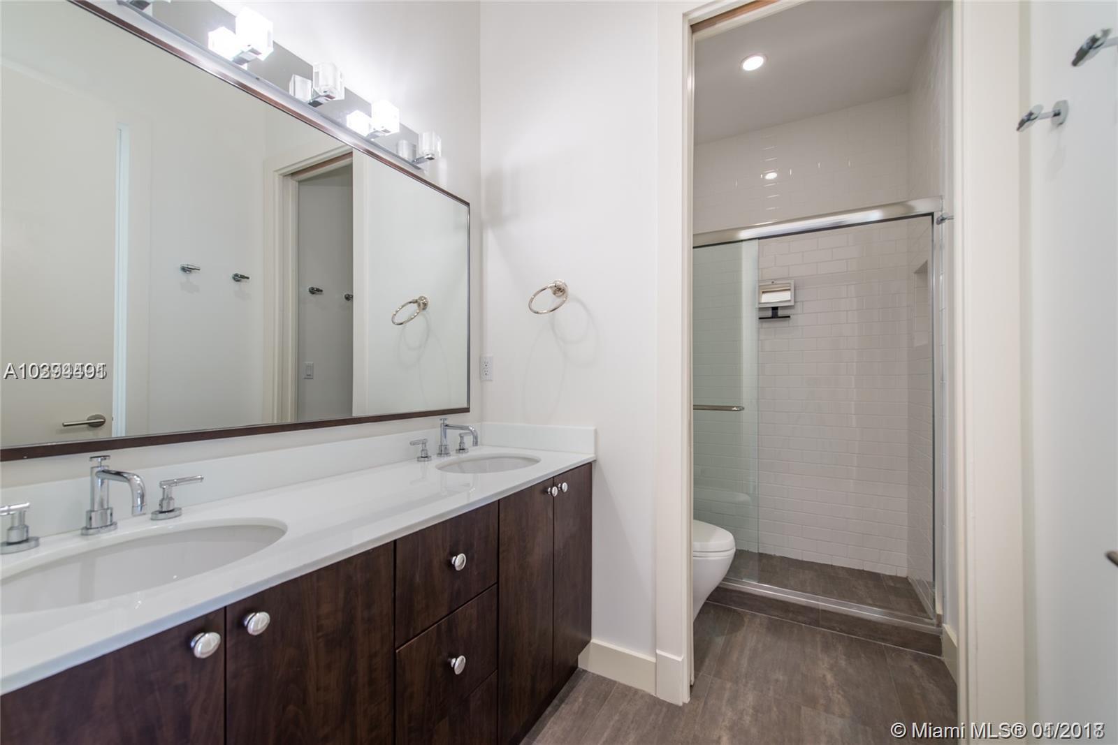 OAK LANE - Residential Lease