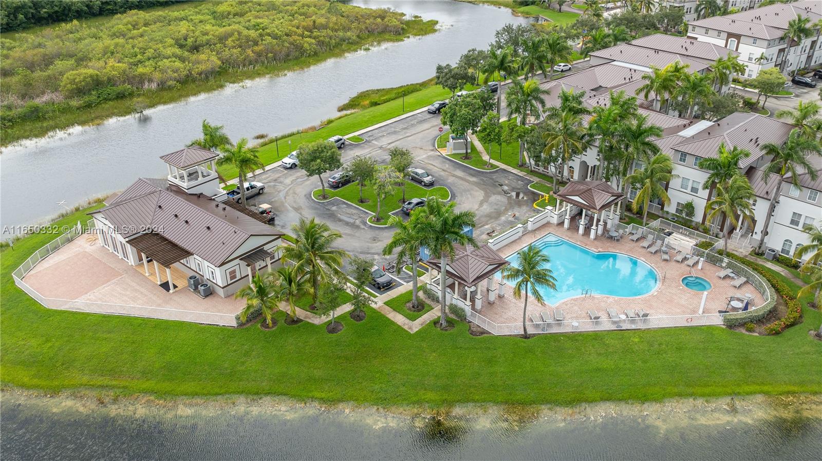 Photo 36 of 37 of listing 40ef7eb1-c304-4707-85a3-416b74b39ddb condo
