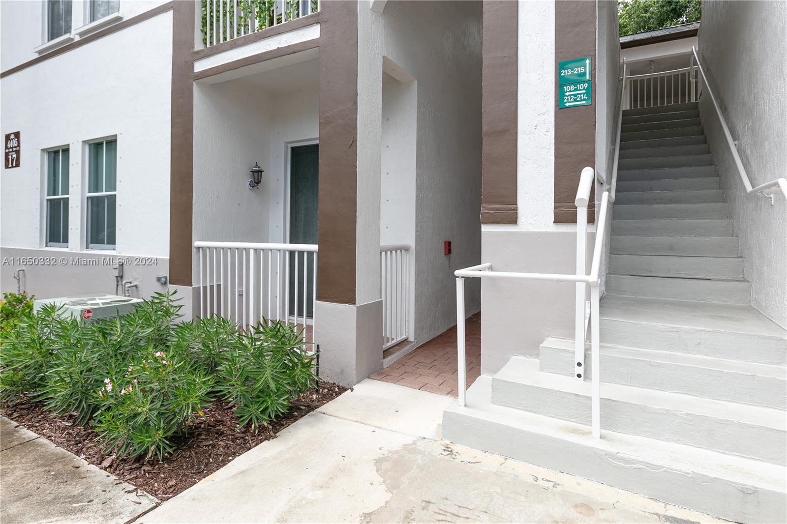 Photo 31 of 37 of listing 40ef7eb1-c304-4707-85a3-416b74b39ddb condo