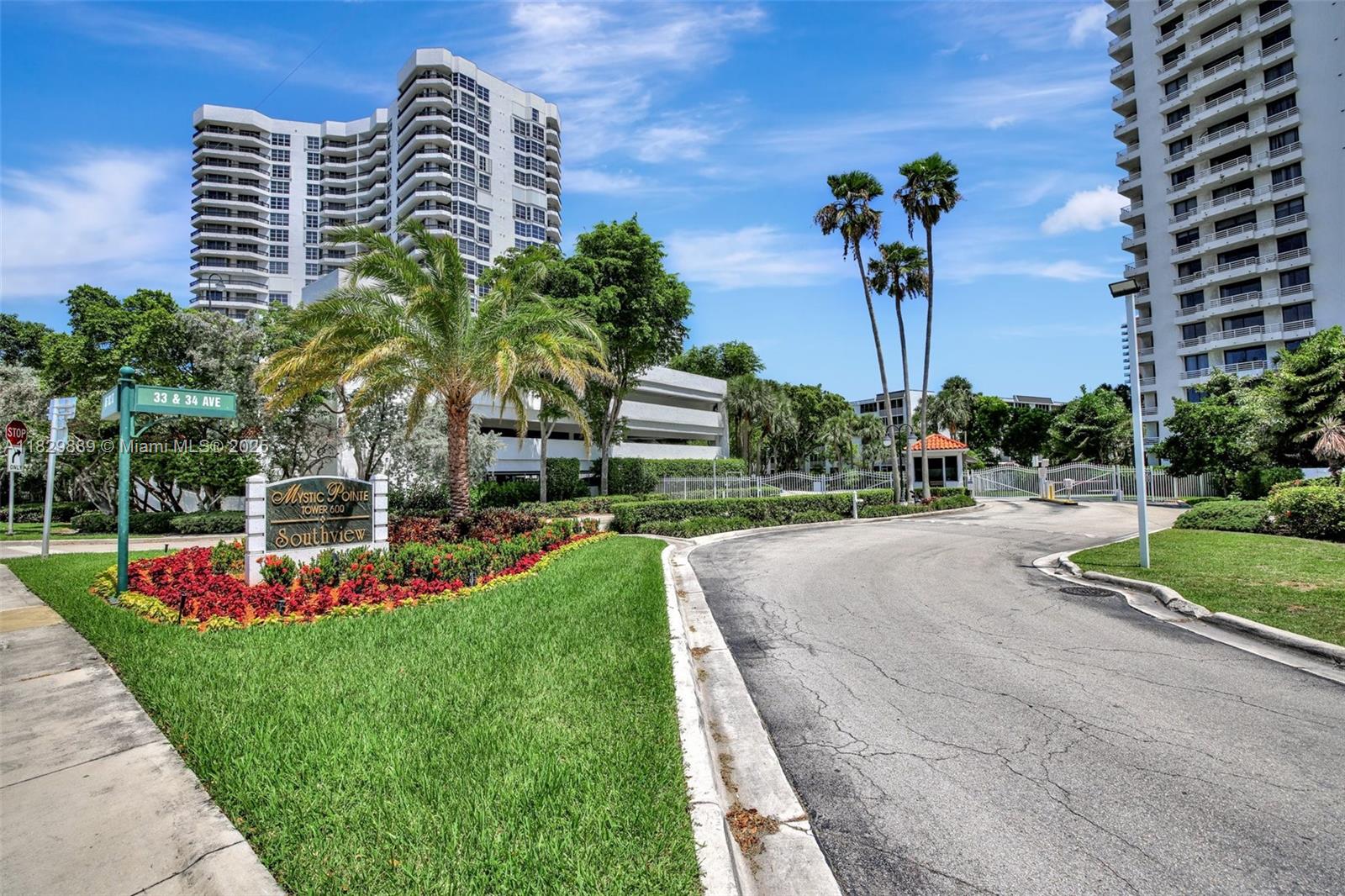 MYSTIC POINTE TOWER 600 C - Residential