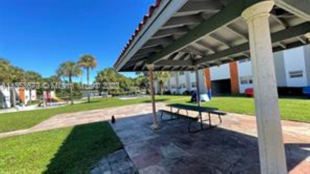 SILVER PALMS CONDO - Residential