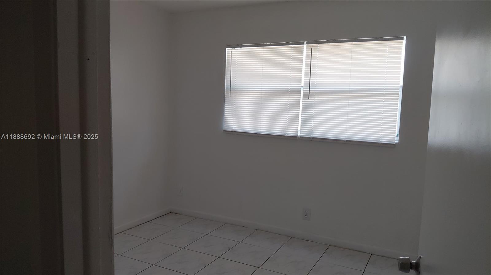 SILVER PALMS CONDO - Residential