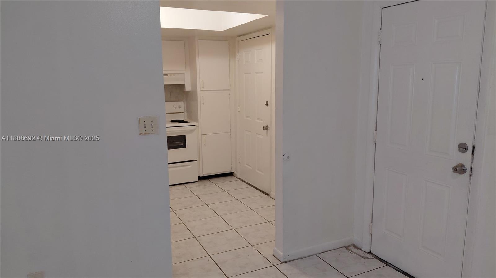 SILVER PALMS CONDO - Residential