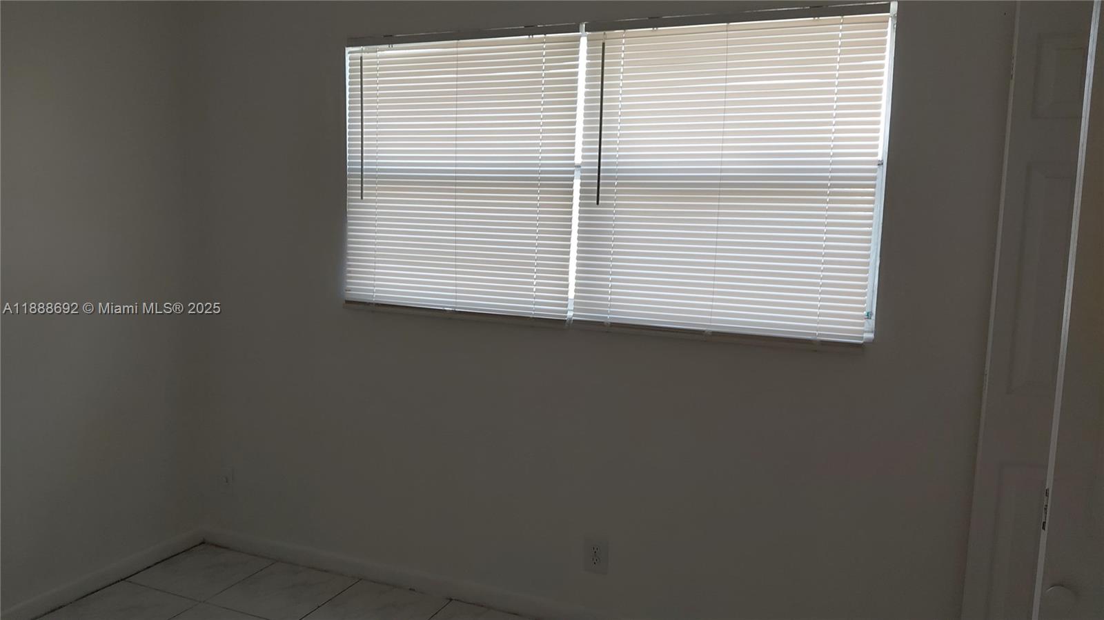 SILVER PALMS CONDO - Residential
