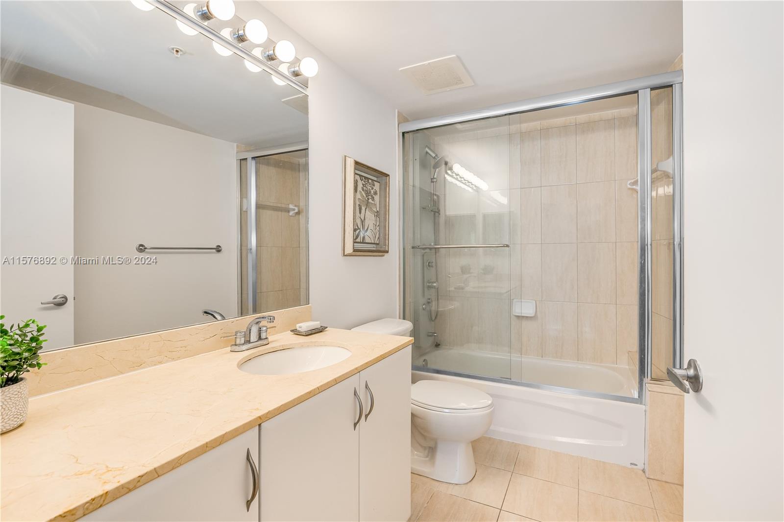 OPERA TOWER CONDO - Residential Lease