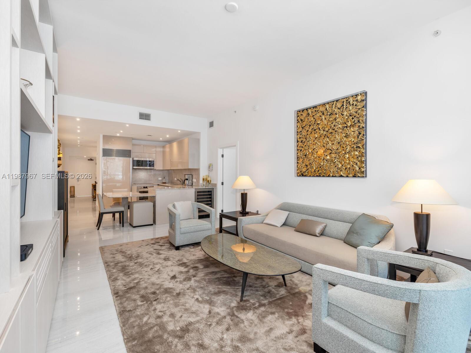 6799 Collins Ave 501