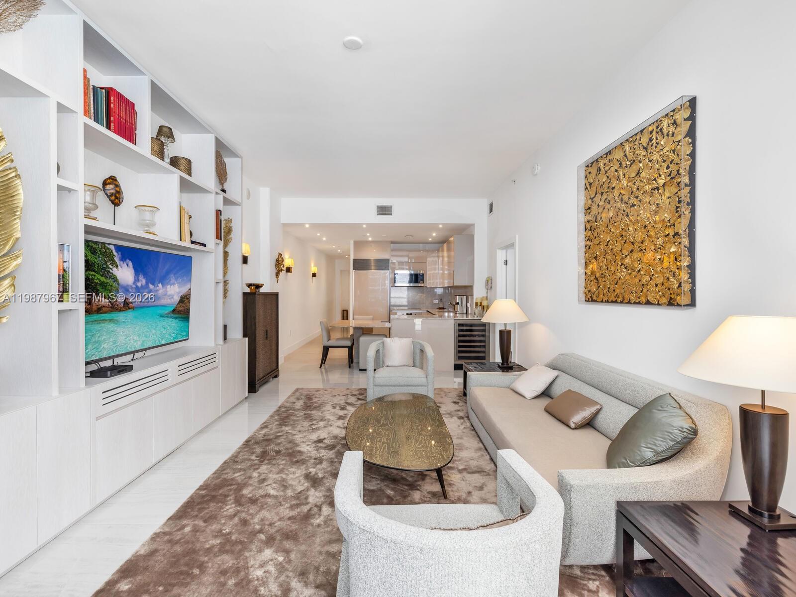 6799 Collins Ave 501