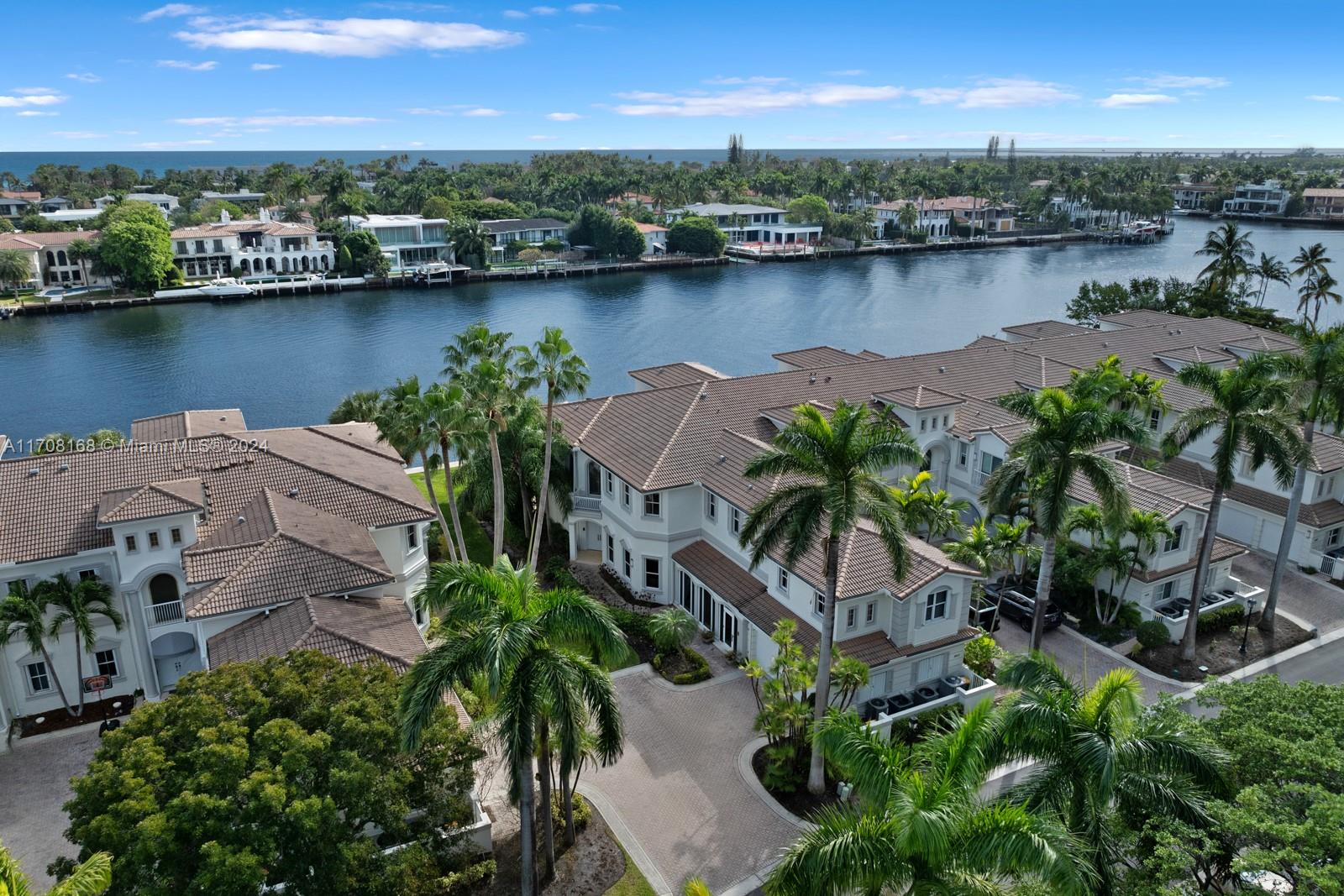 THE COURTYARDS AT THE POI - Residential