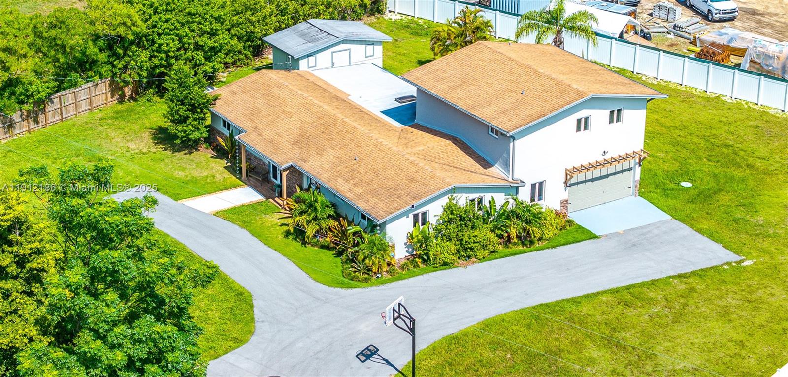 PERRINE GRANT LAND CO - Residential Lease