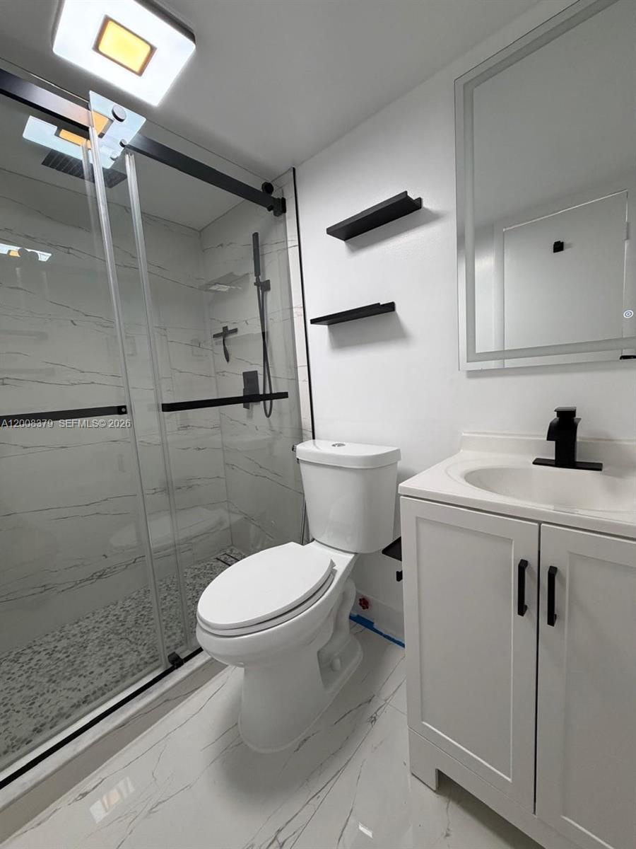 LAS PALMAS CONDO - Residential