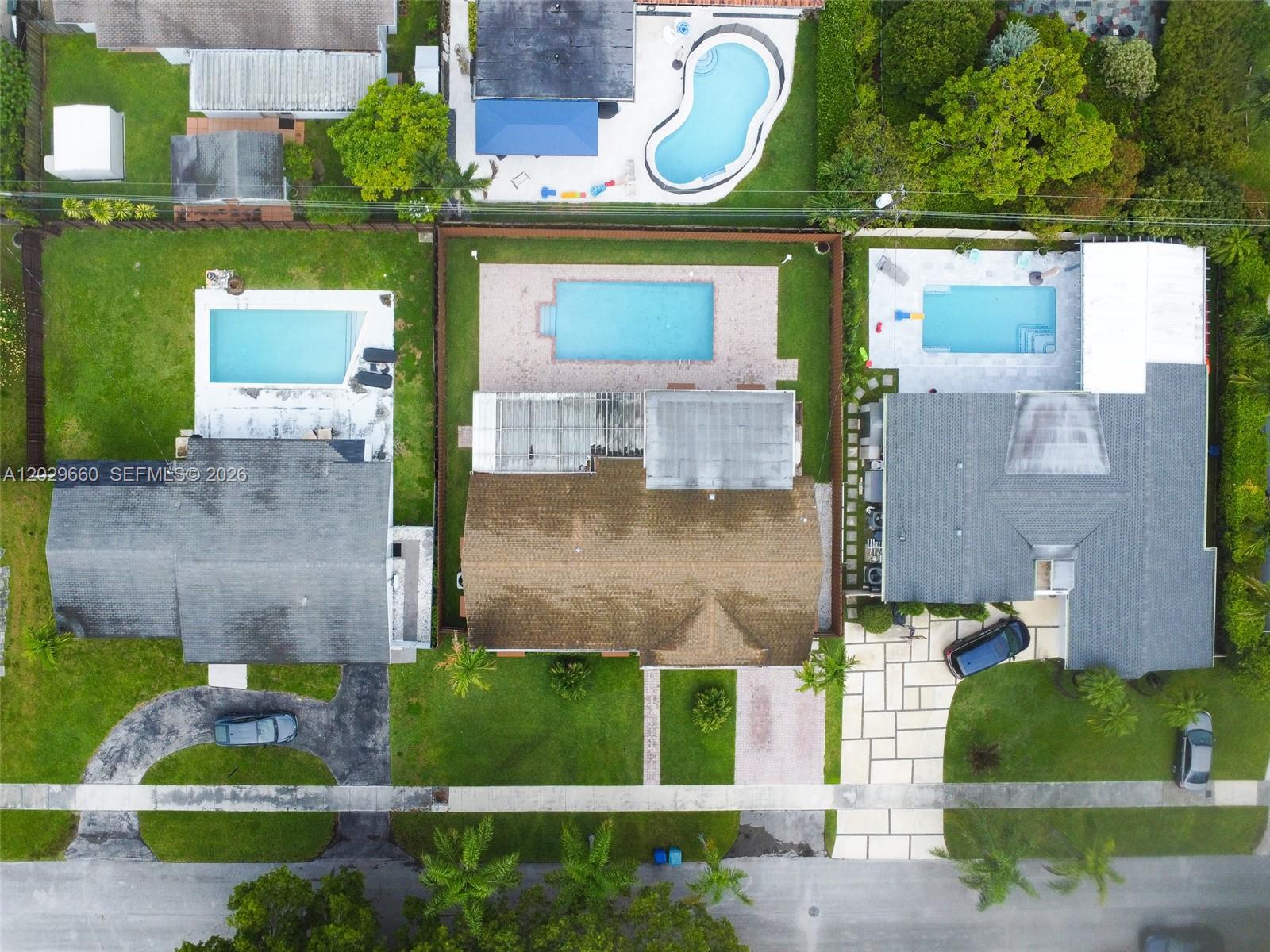 5830 SW 89th Ct
