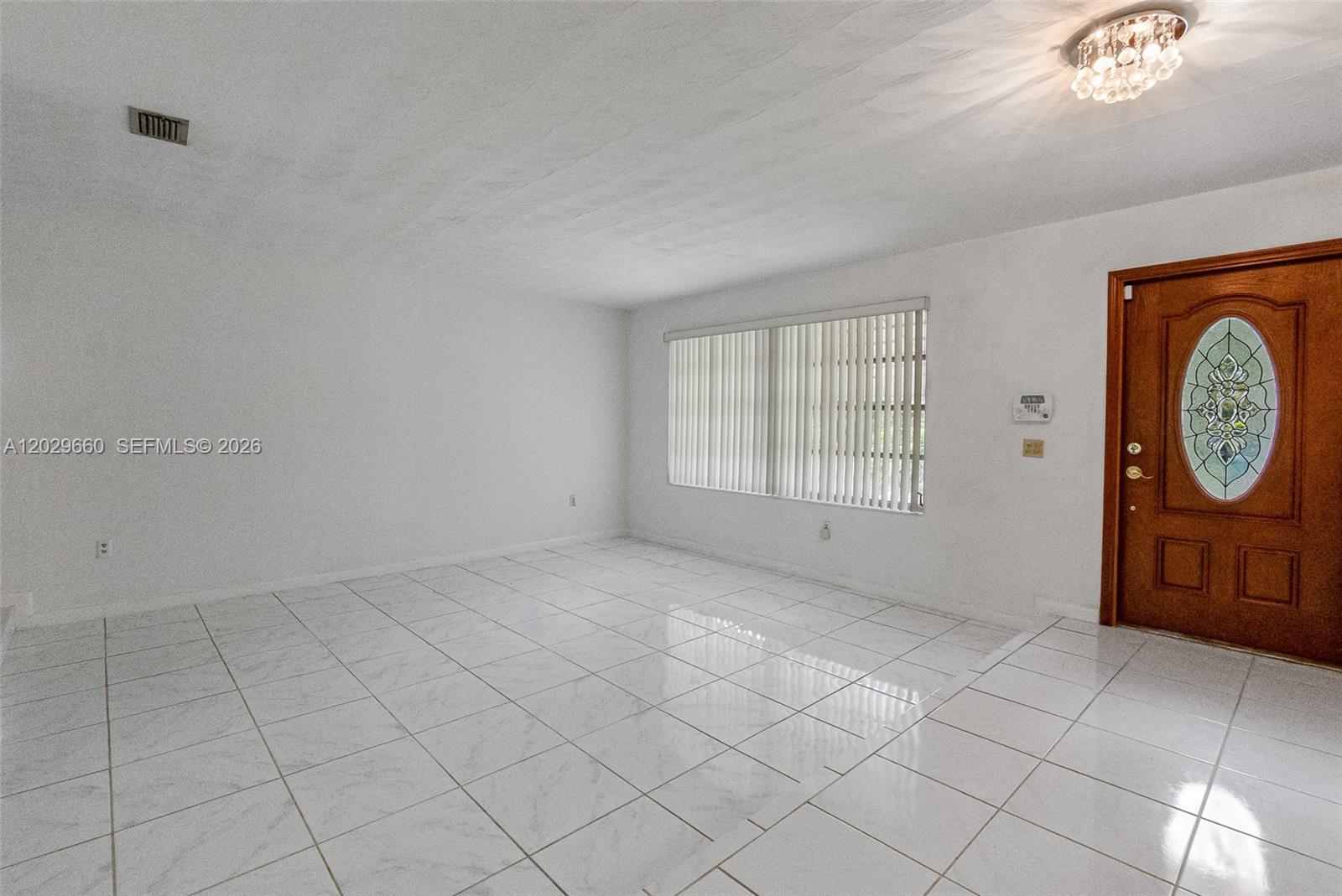 5830 SW 89th Ct