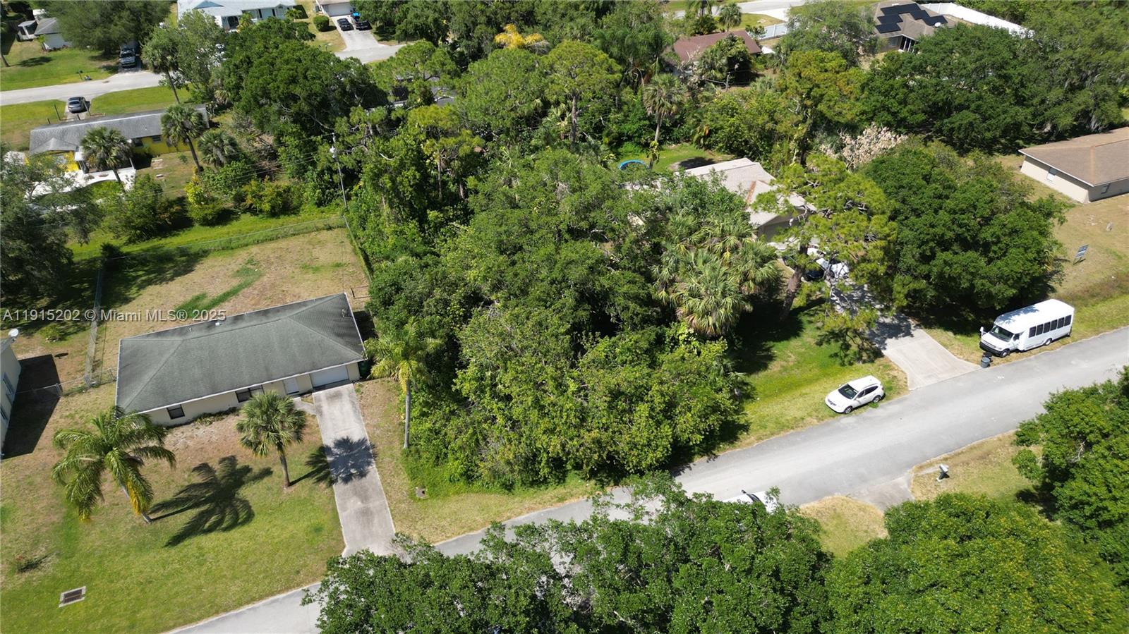 LAKEWOOD PARK UNIT 7 - Land