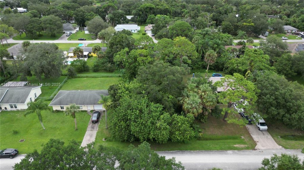 Photo of 8000 Citrus Park Blvd, Fort Pierce, FL 34951 (MLS # A11915202)