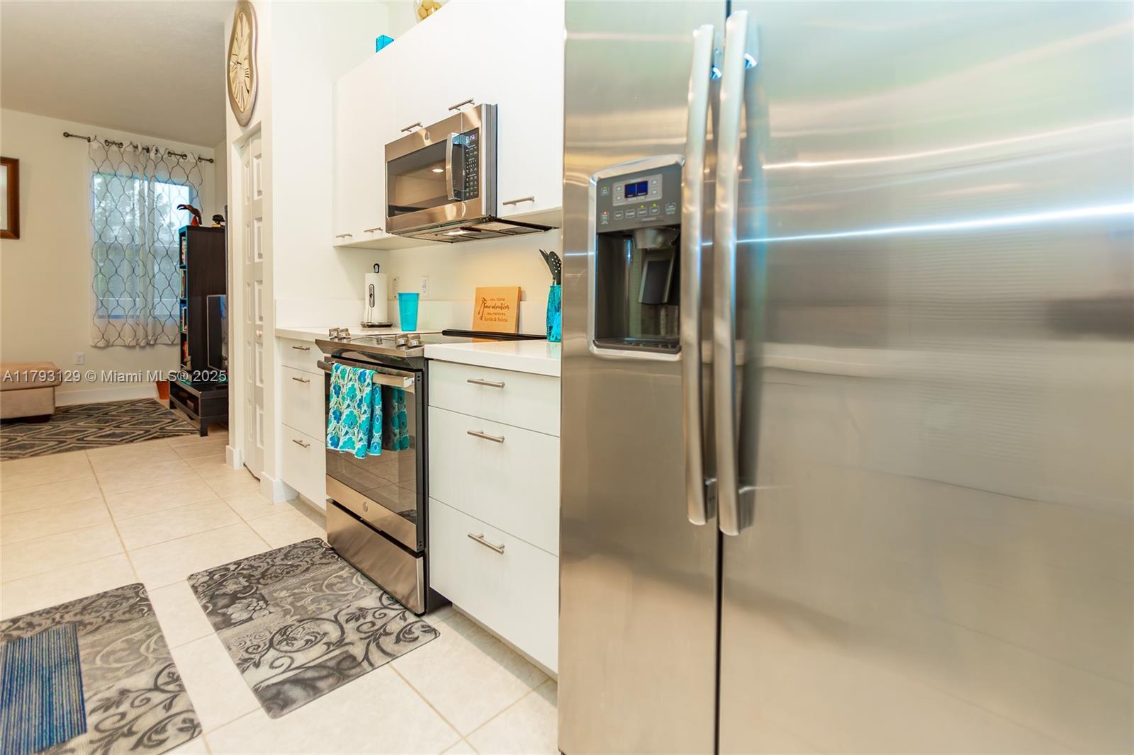 APEX AT PARK CENTRAL COND - Residential