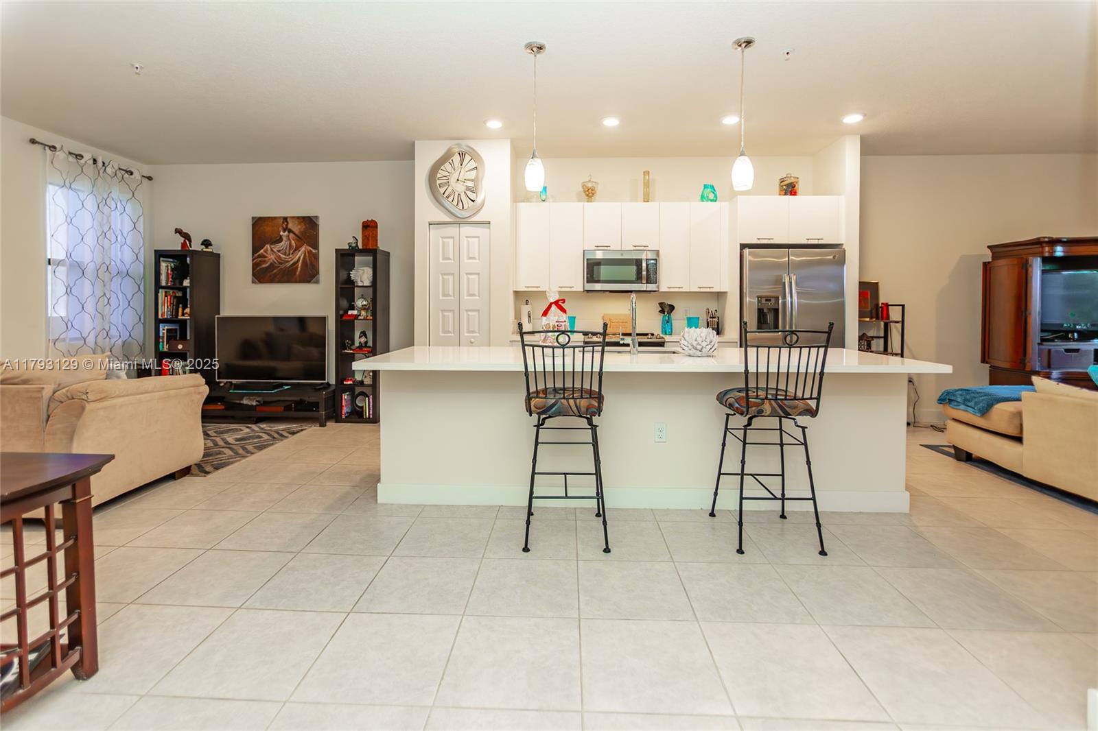 APEX AT PARK CENTRAL COND - Residential