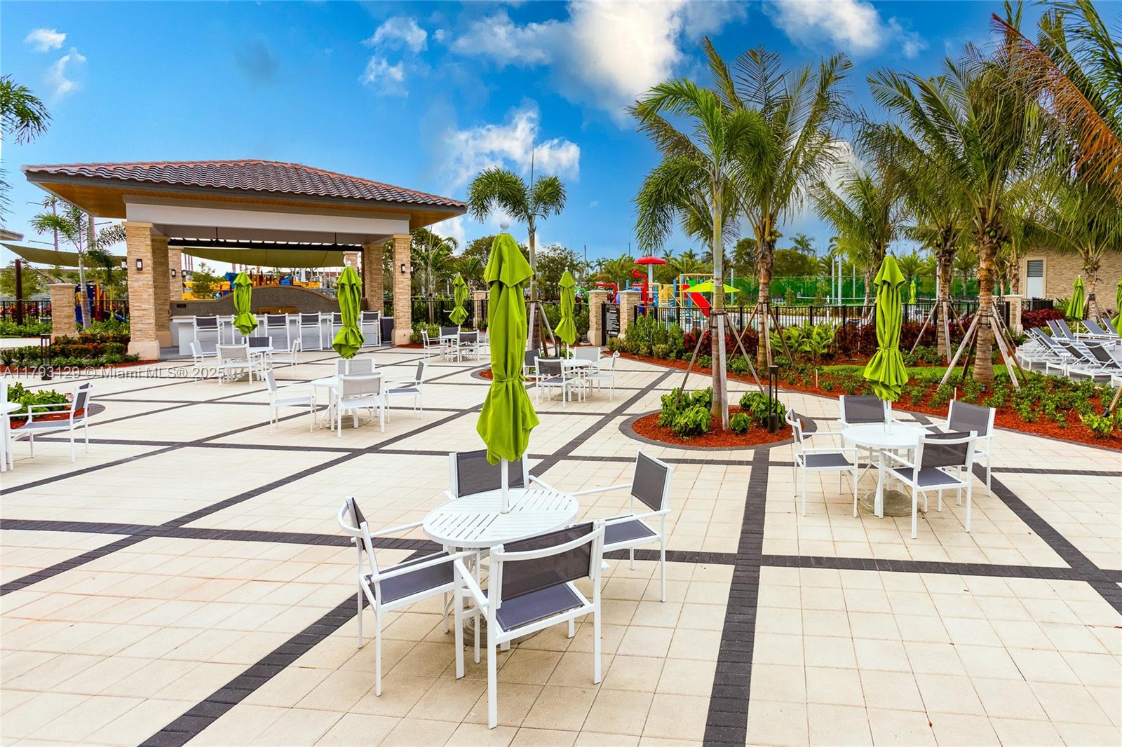 APEX AT PARK CENTRAL COND - Residential