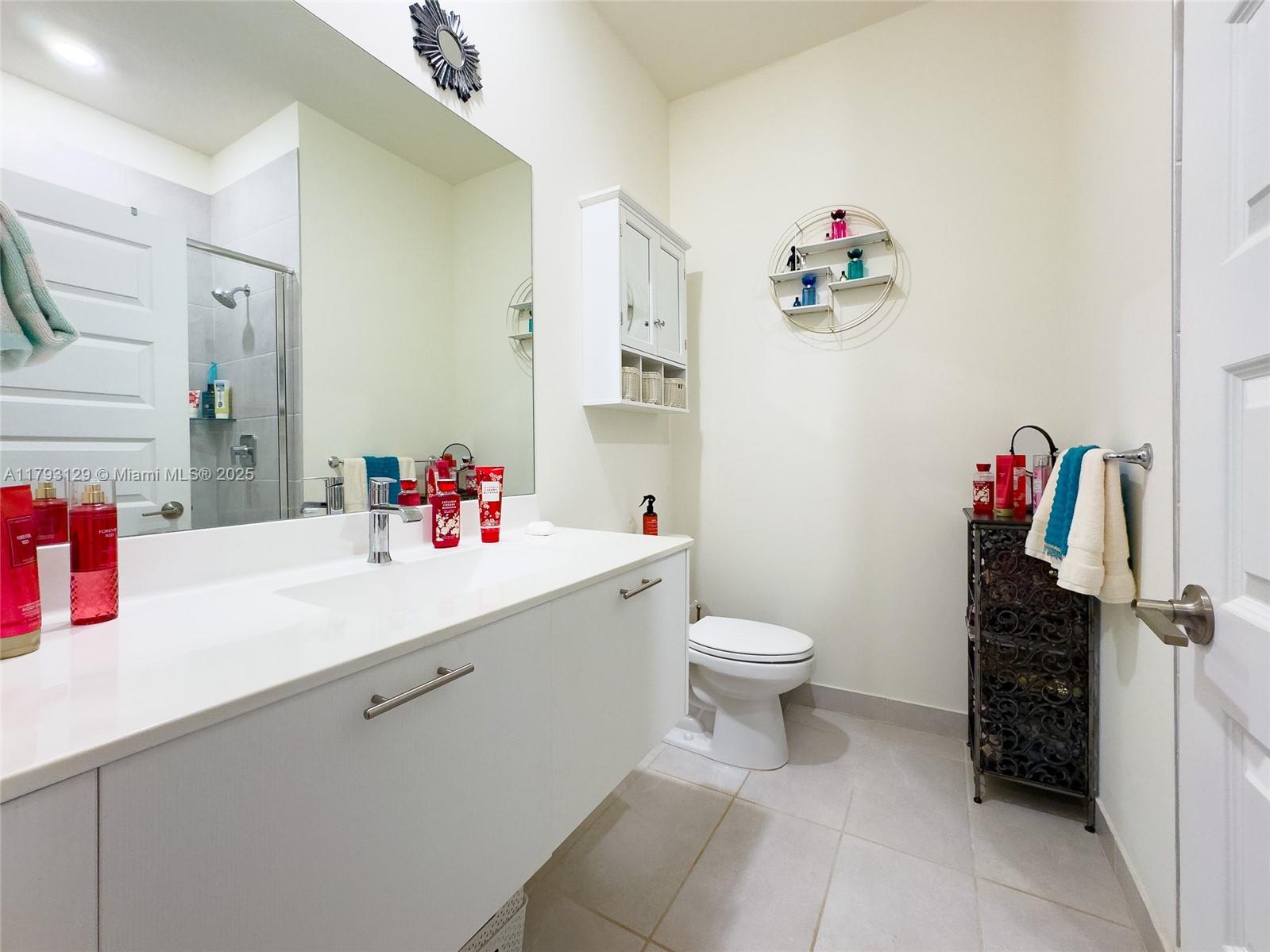 APEX AT PARK CENTRAL COND - Residential