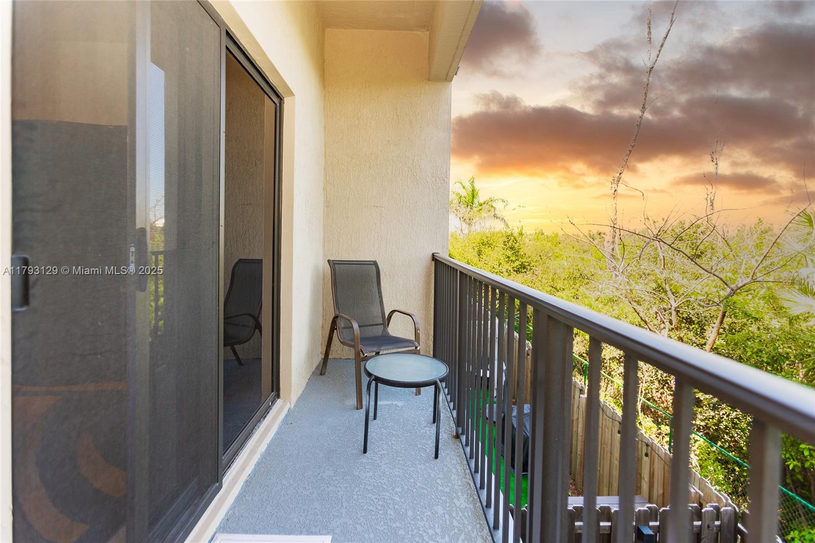 APEX AT PARK CENTRAL COND - Residential