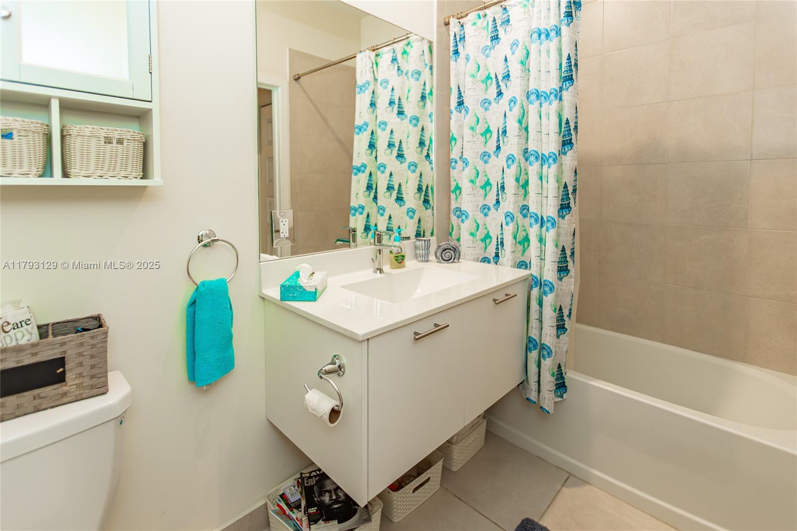 APEX AT PARK CENTRAL COND - Residential