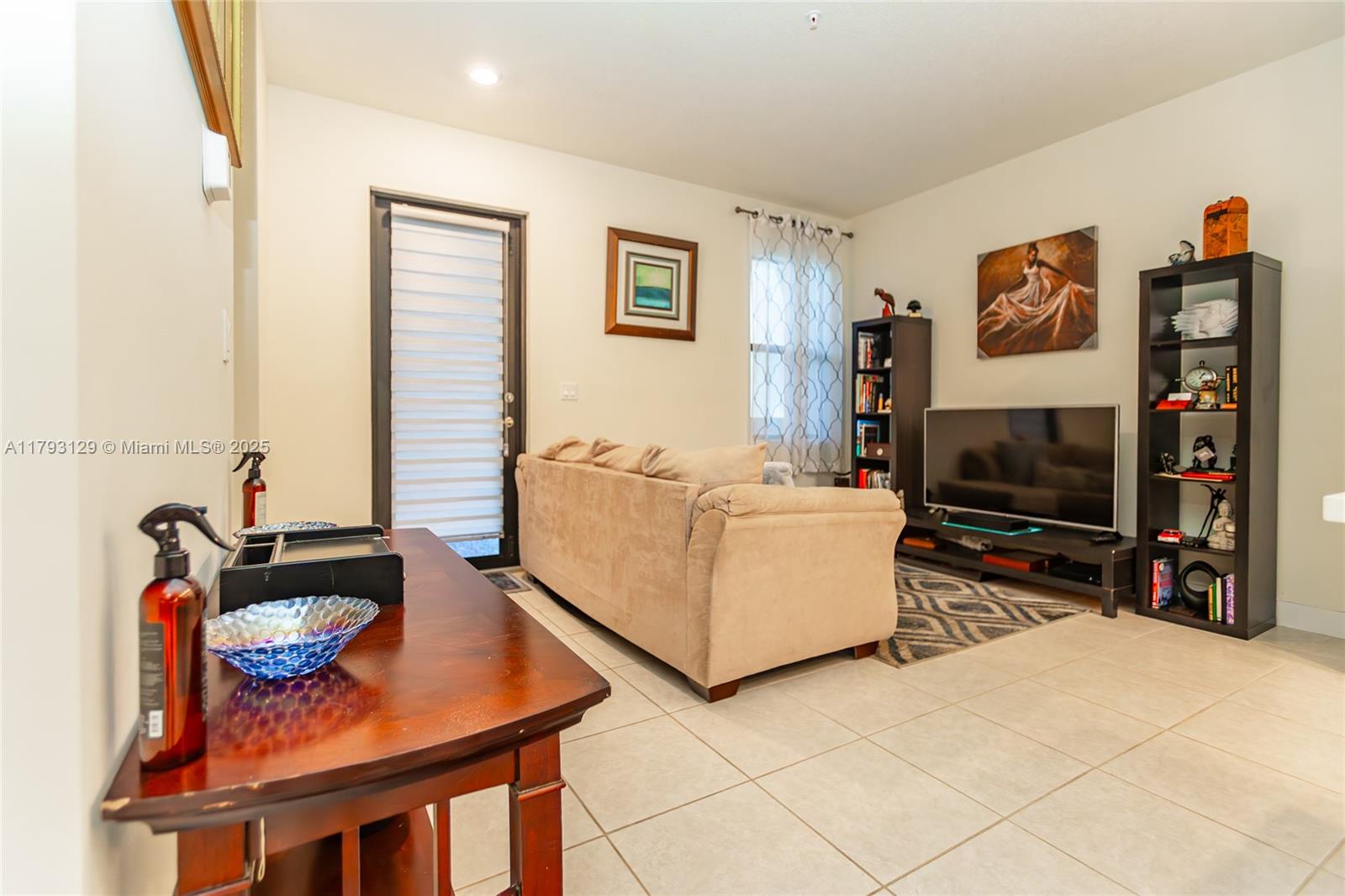 APEX AT PARK CENTRAL COND - Residential