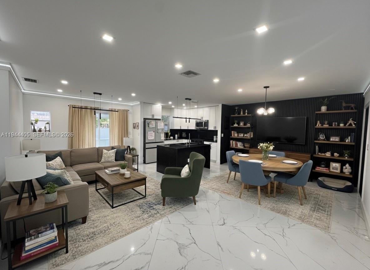 BOULEVARD HEIGHTS SECTION - Residential