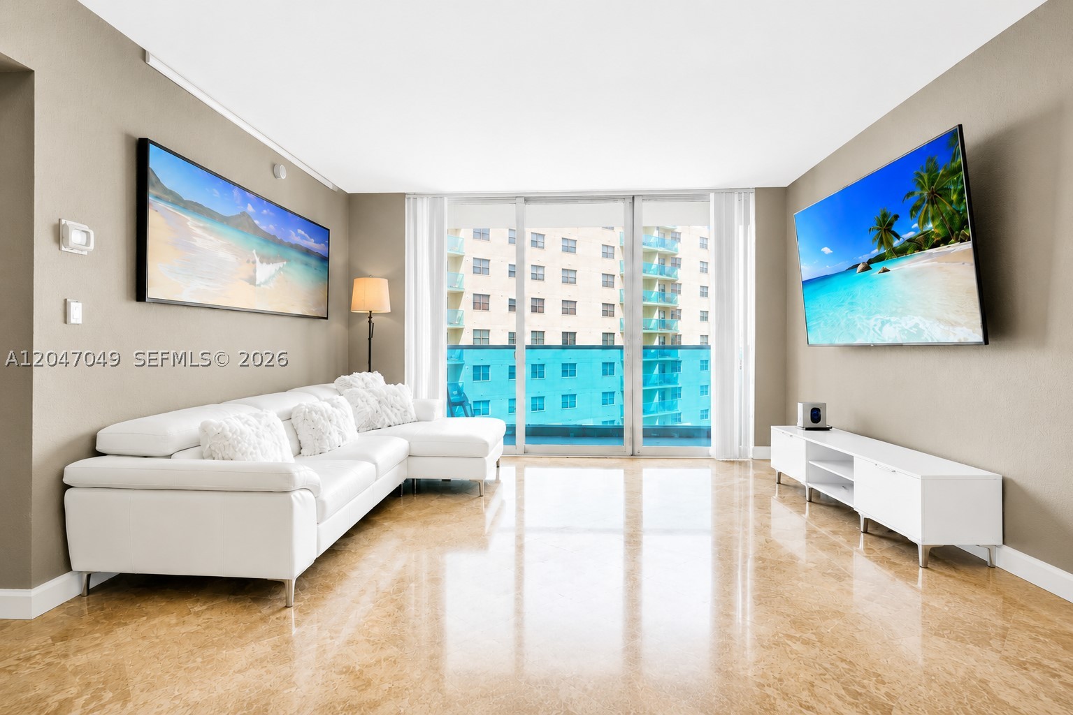 4001 S Ocean Dr 11M