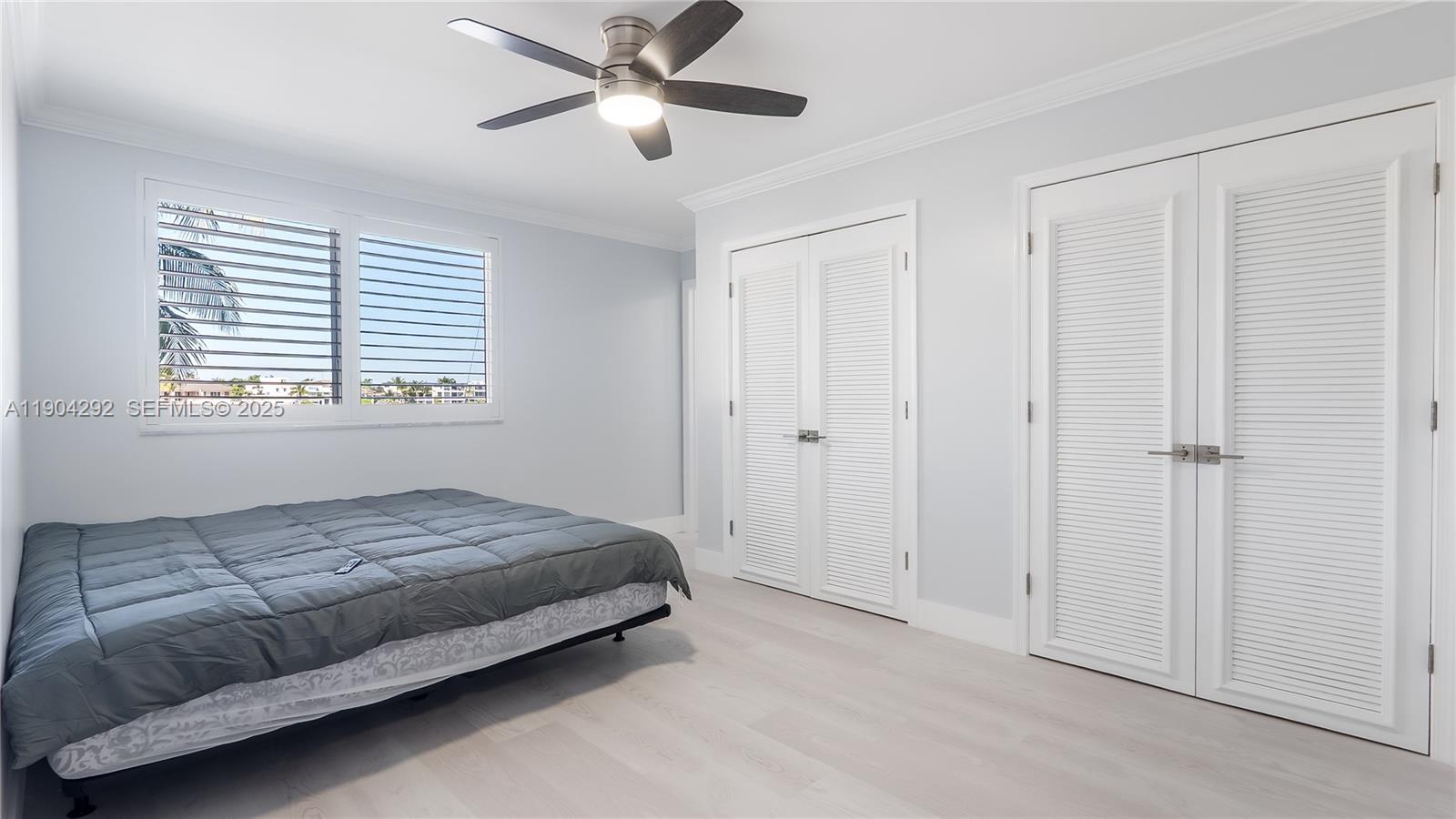 SANTA BARBARA SHORES - Residential