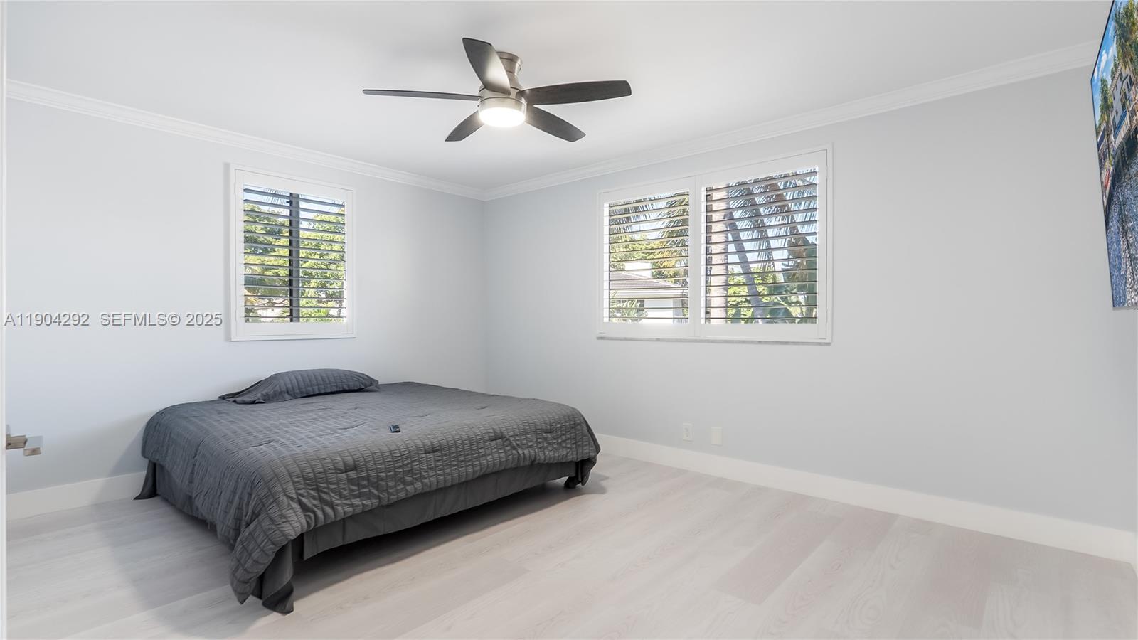 SANTA BARBARA SHORES - Residential