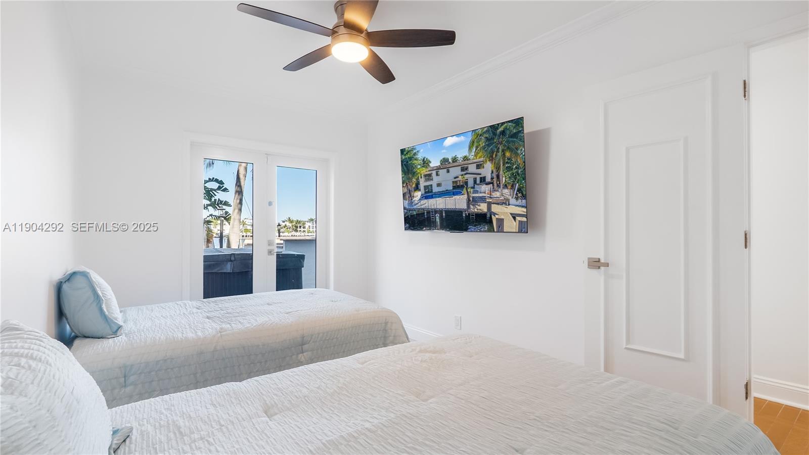 SANTA BARBARA SHORES - Residential