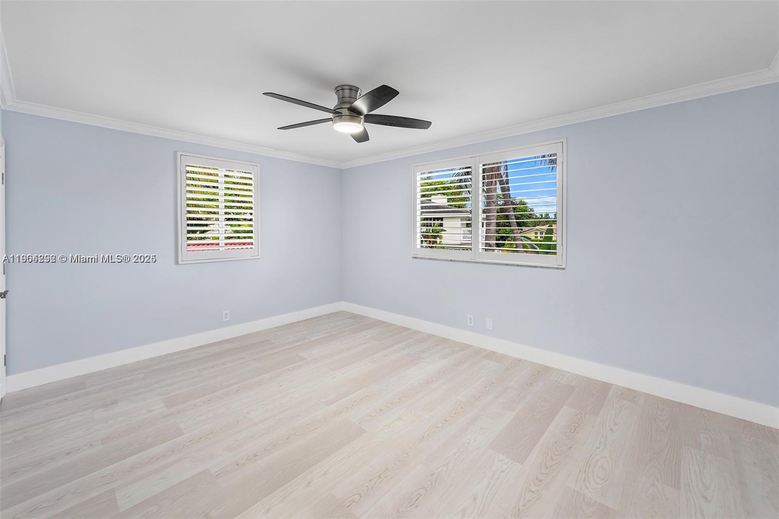 SANTA BARBARA SHORES - Residential