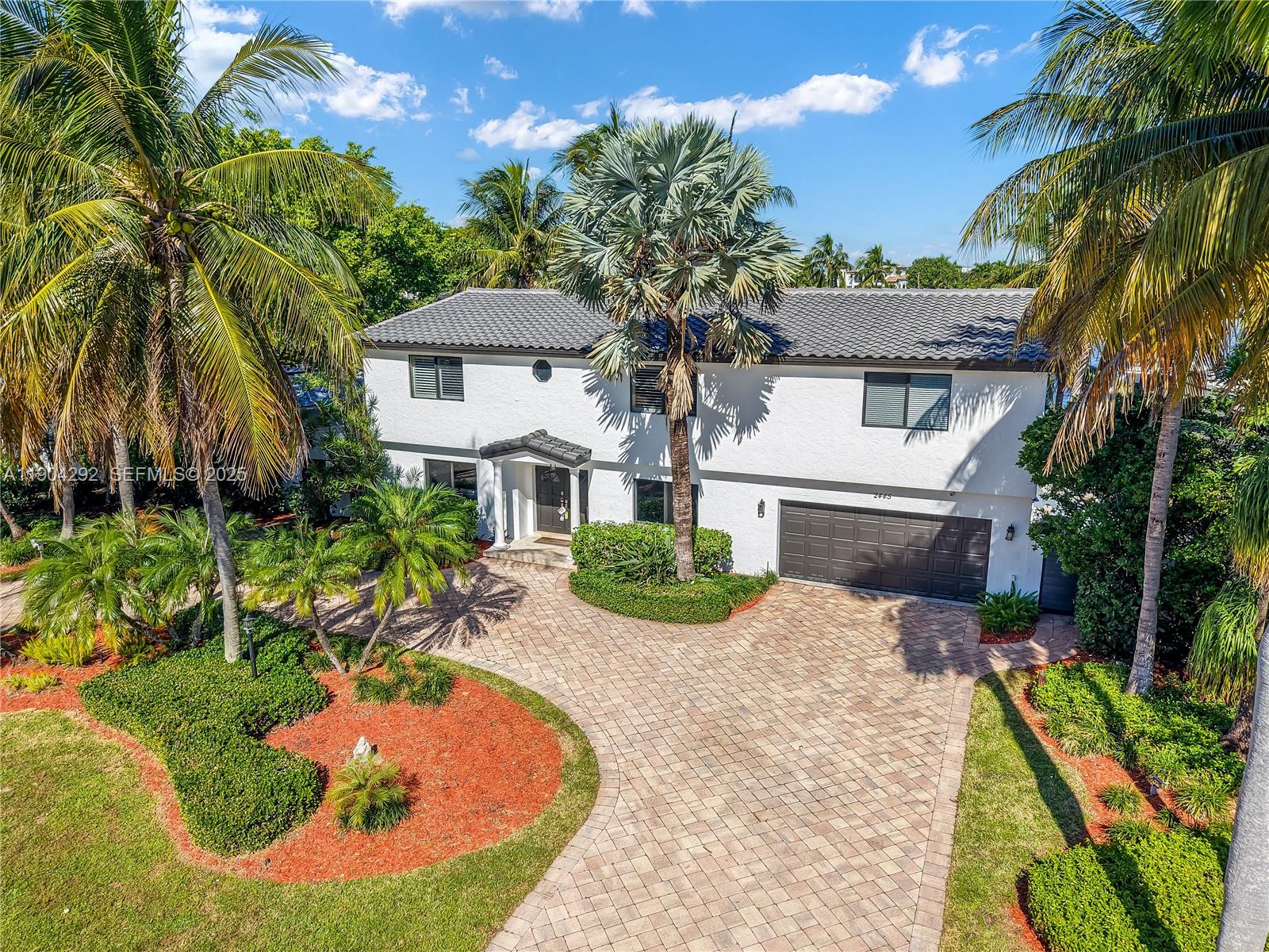 SANTA BARBARA SHORES - Residential