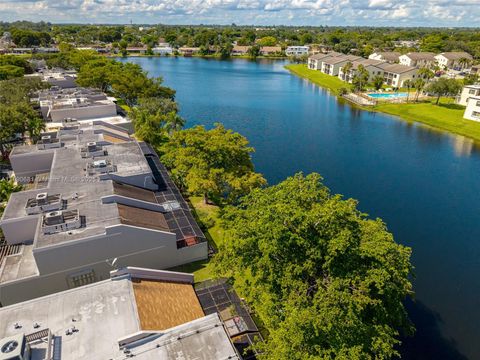 11225 NW 16th Ct Pembroke Pines FL 33026