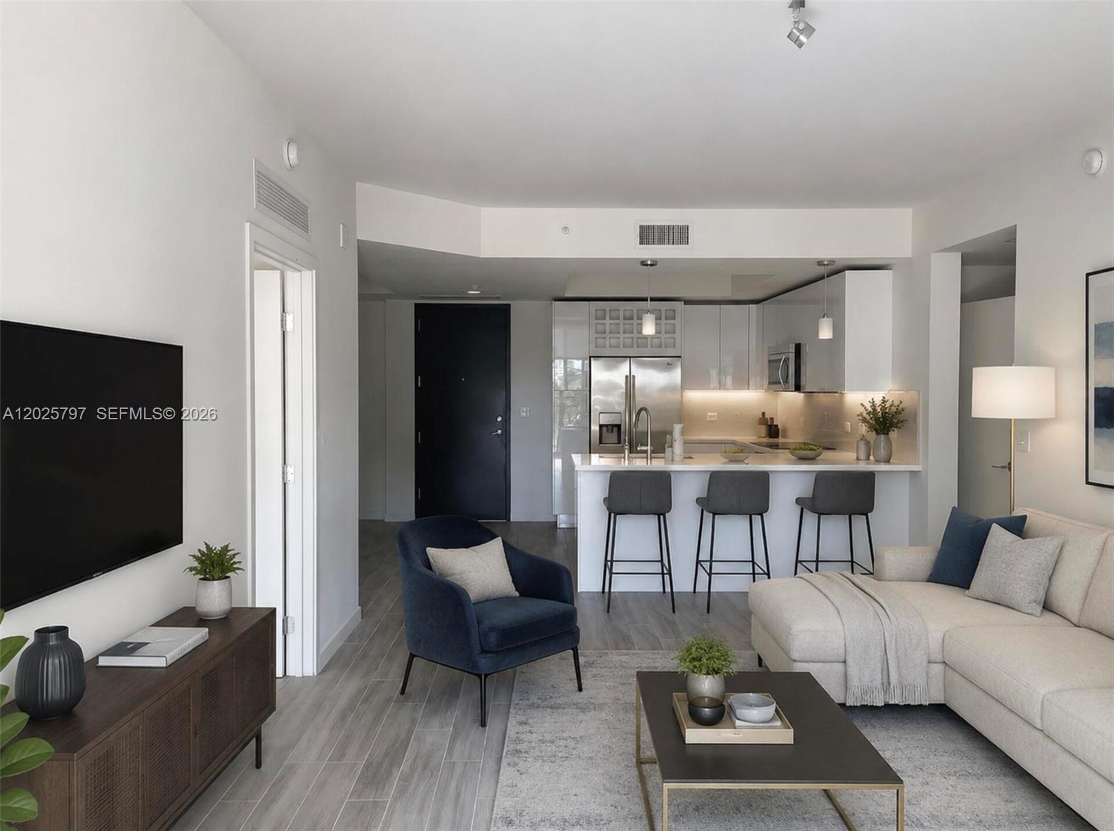 999 SW 1st Ave 1211
