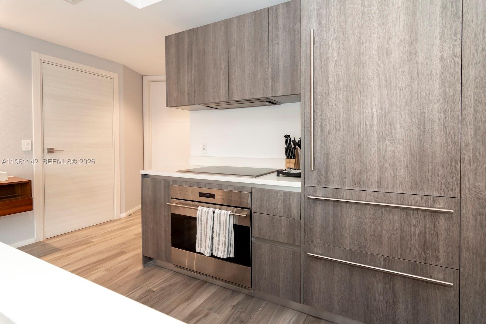 SLS LUX BRICKELL - Residential