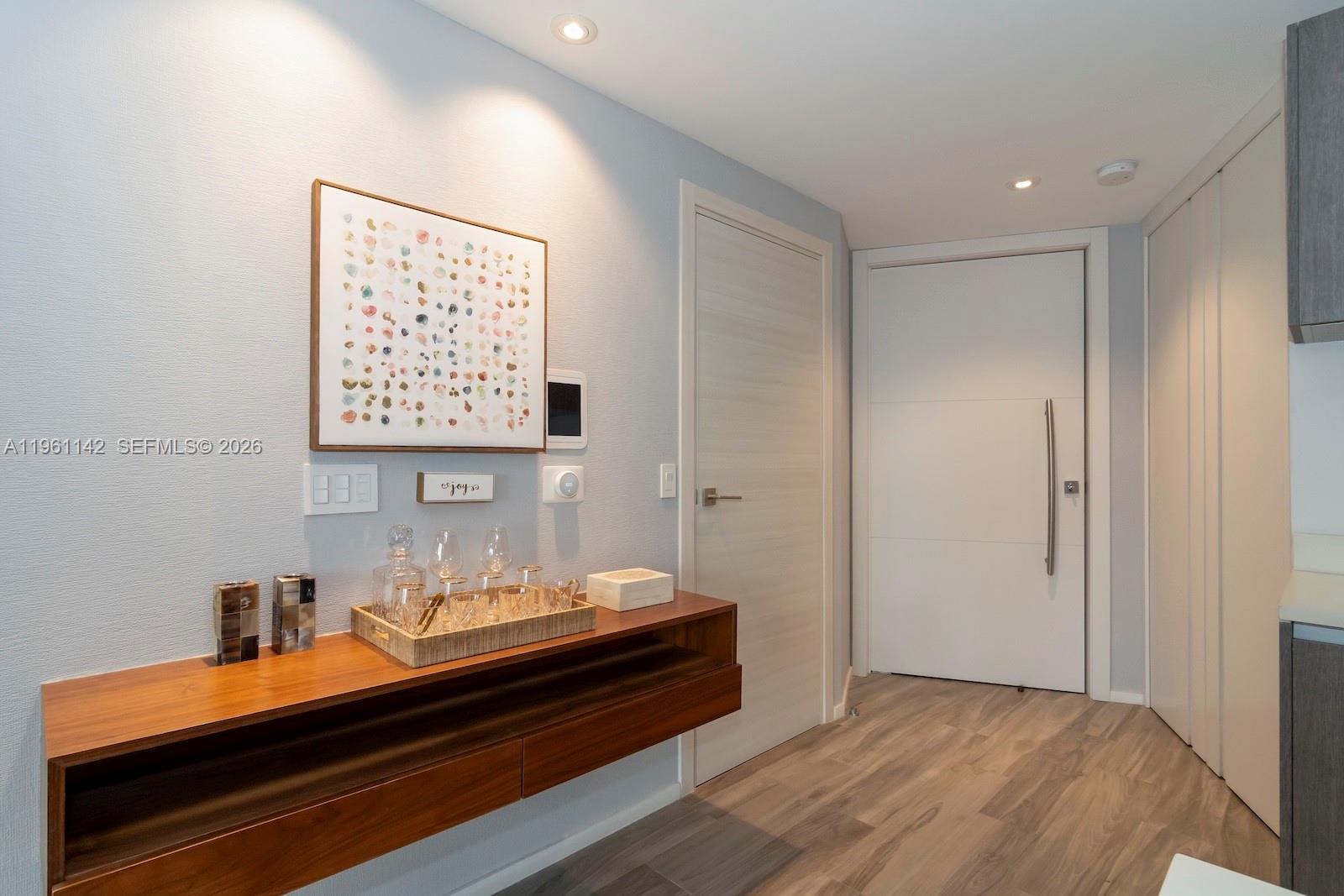 SLS LUX BRICKELL - Residential