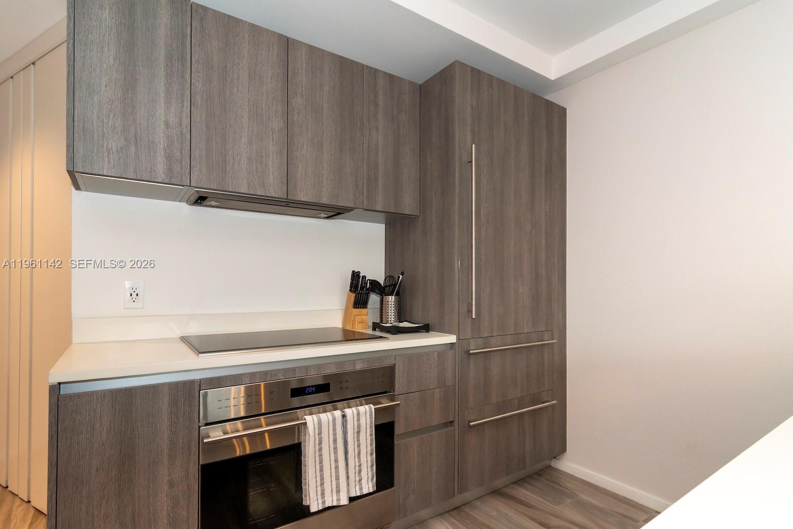 SLS LUX BRICKELL - Residential