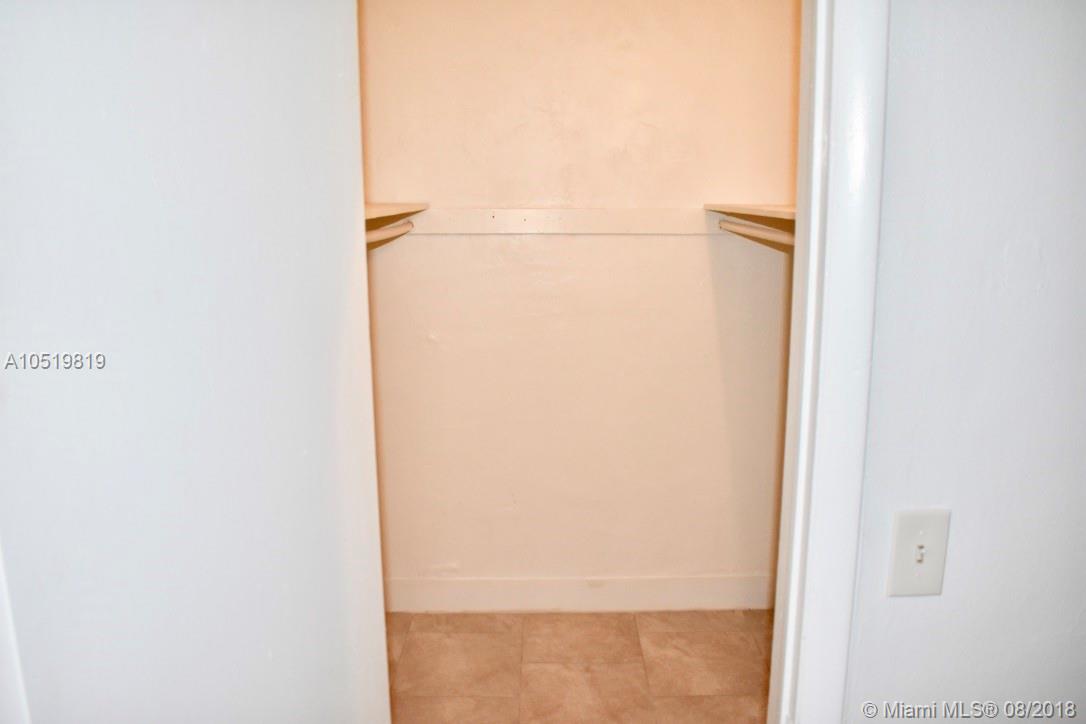 54 ST BUS CENTER SUB - Residential Lease