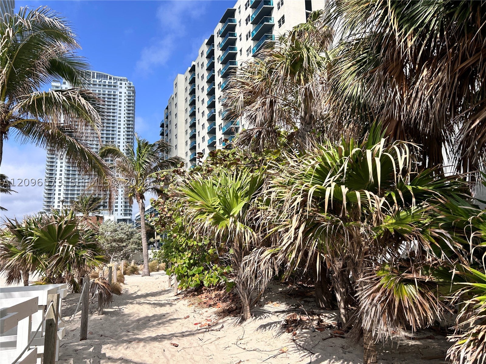 4001 S Ocean Dr 4G