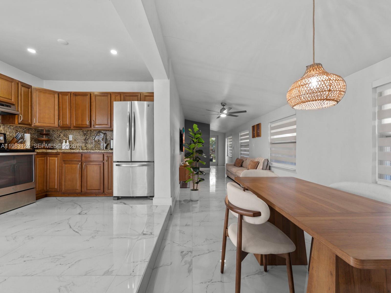 ULELAH - Residential