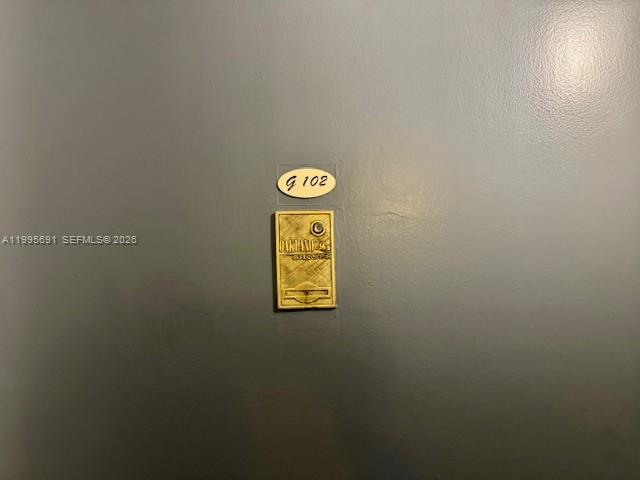 OAKLAND SHORES CONDOMINIU - Residential