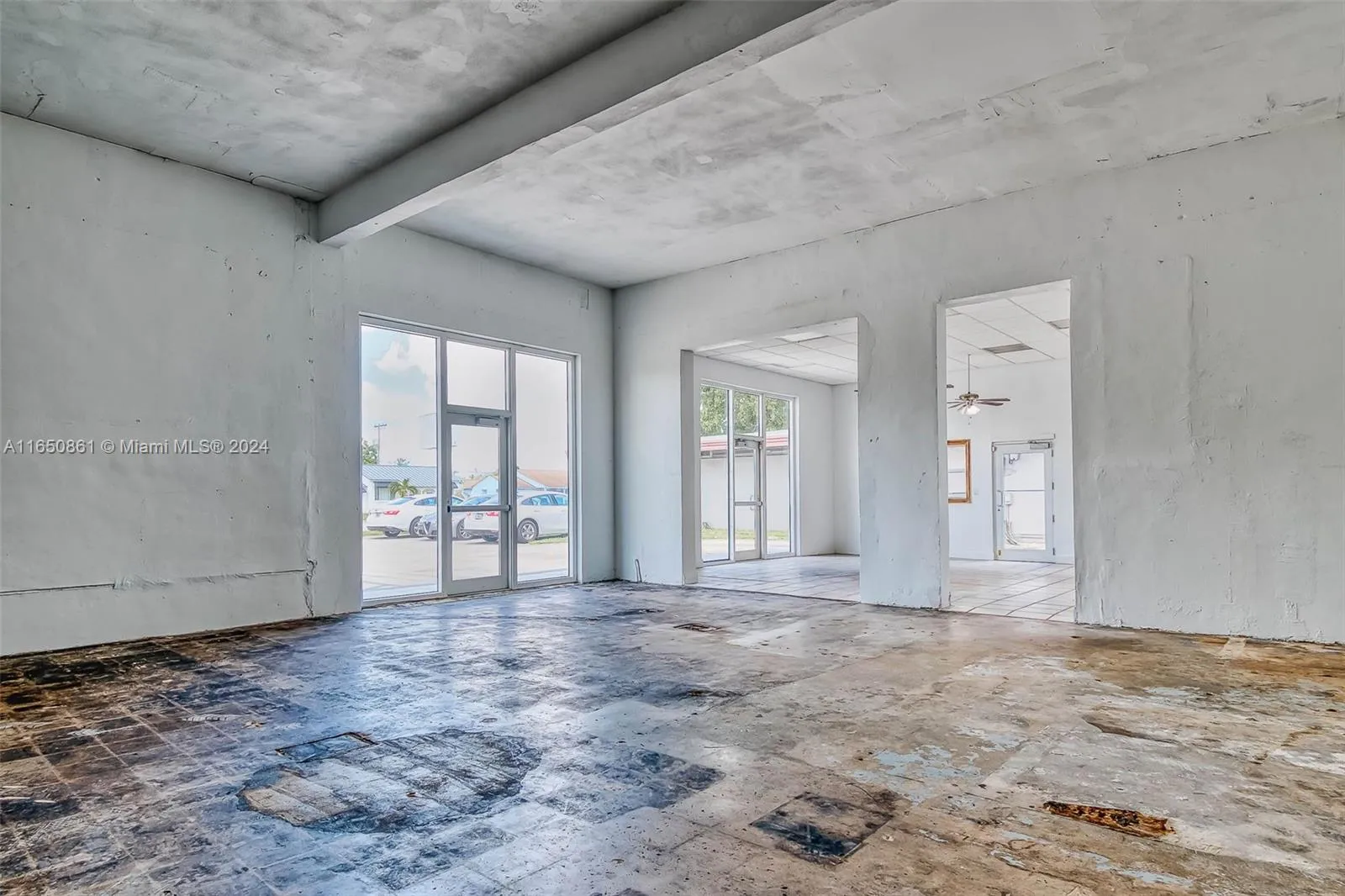 South Miami, Florida 33155, United States, ,Commercial,Pending,45930