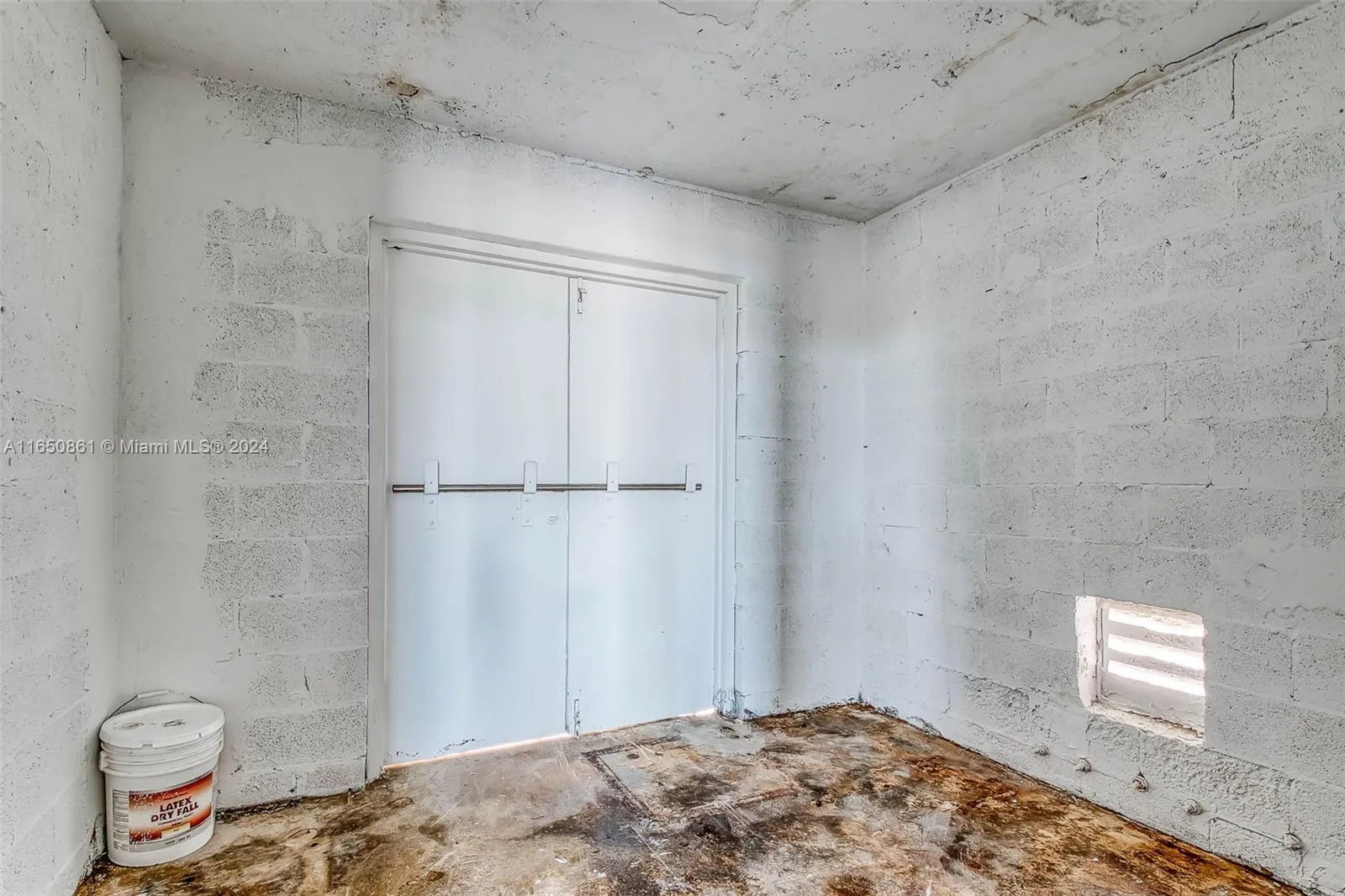 South Miami, Florida 33155, United States, ,Commercial,Pending,45930